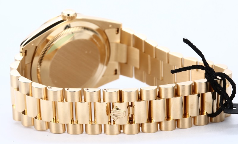 Rolex President Day-Date 118238 Roman Dial