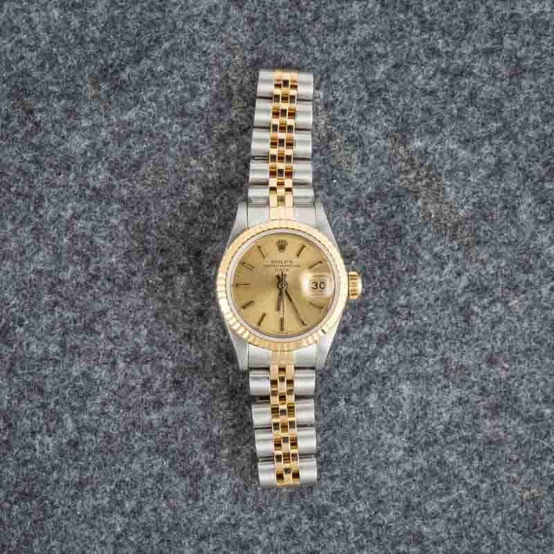 Lady Rolex Date 69173 Champagne Dial