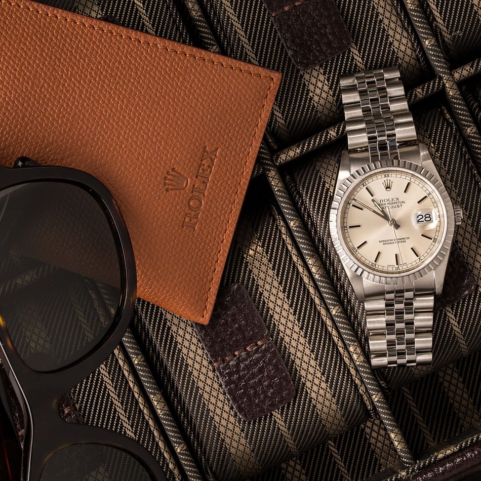 Rolex Datejust 16220 Silver Dial Steel with Jubilee Band