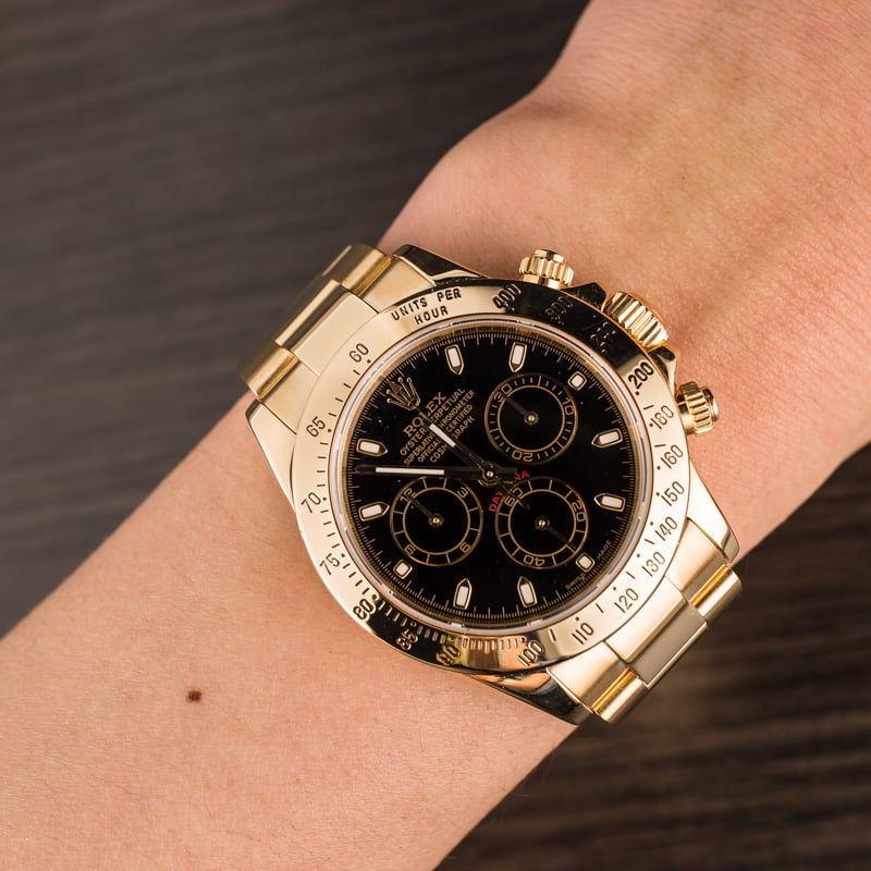 PreOwned Rolex Daytona 116528 Yellow Gold Oyster