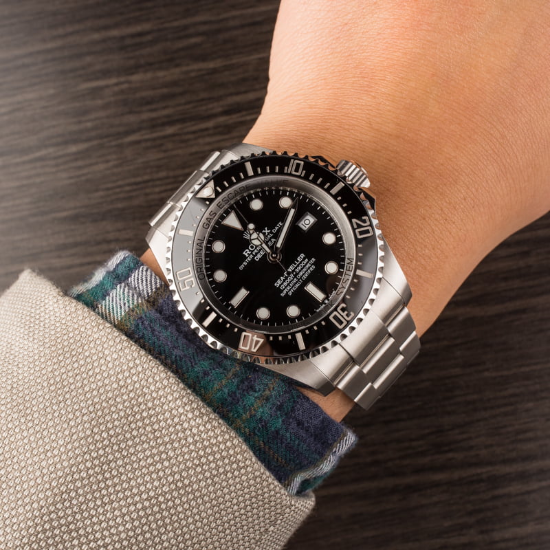 Pre-Owned Rolex 126660 SeaDweller 44MM