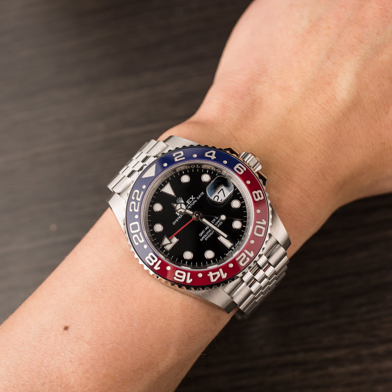 Rolex GMT-Master II Ref 126710 Ceramic 'Pepsi' Steel Jubilee Band