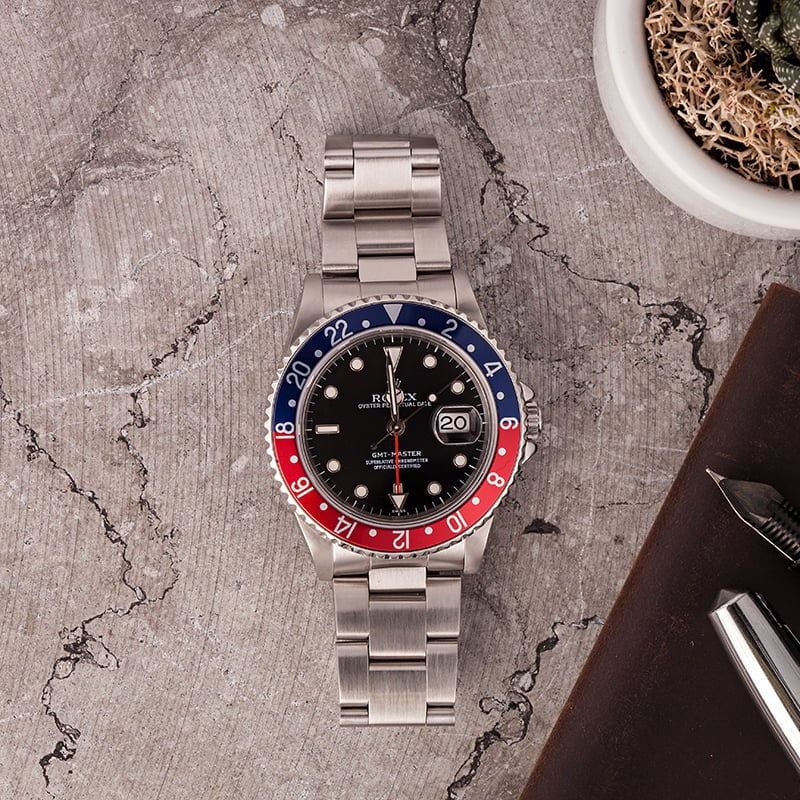 Pre Owned Rolex GMT-Master 16700 Pepsi Bezel Insert