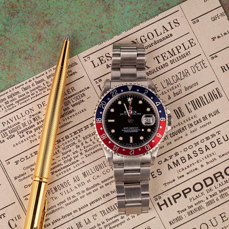 Pre-Owned Rolex GMT-Master 16700 Pepsi Bezel Watch T
