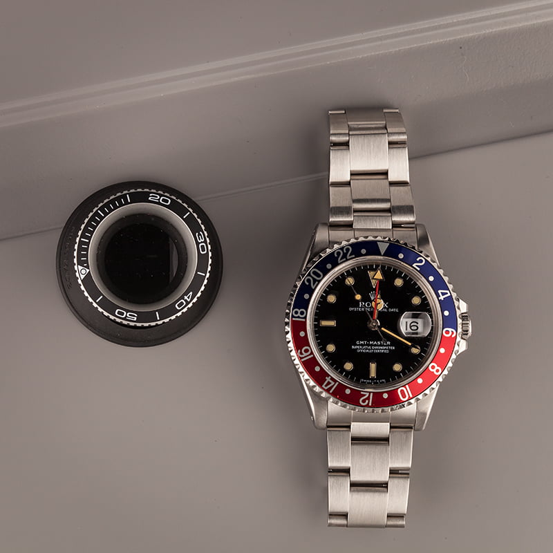 Pre-Owned 40MM Rolex GMT-Master 16700 Pepsi Bezel