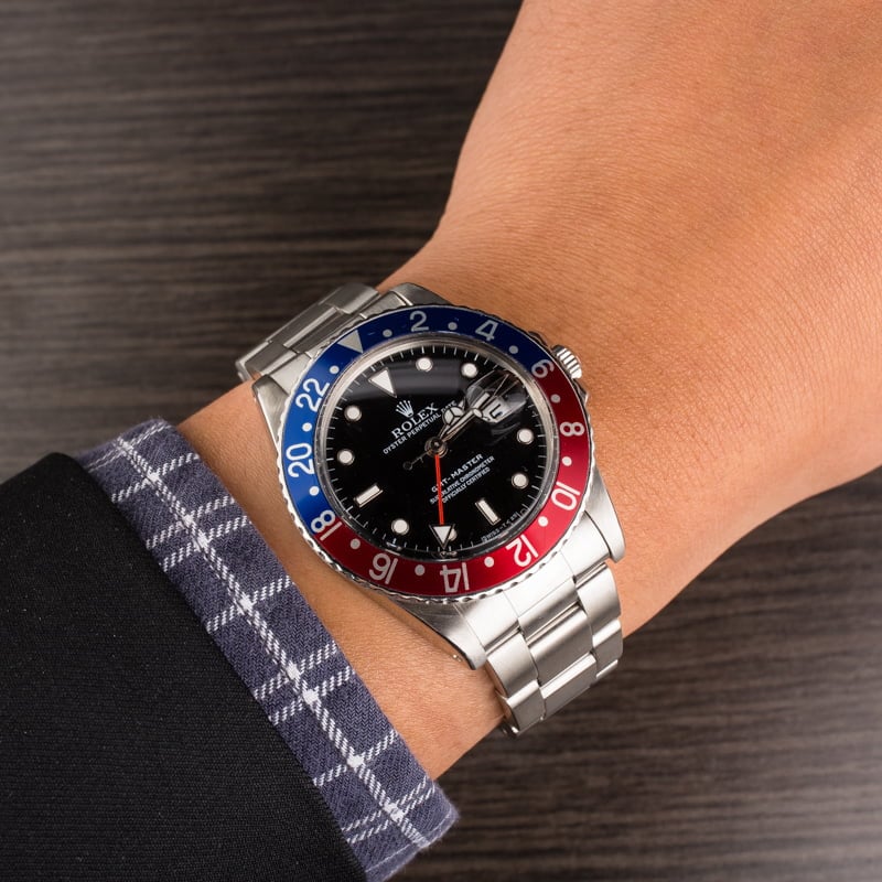Pre-Owned Rolex Pepsi GMT-Master 16750 Black Dial