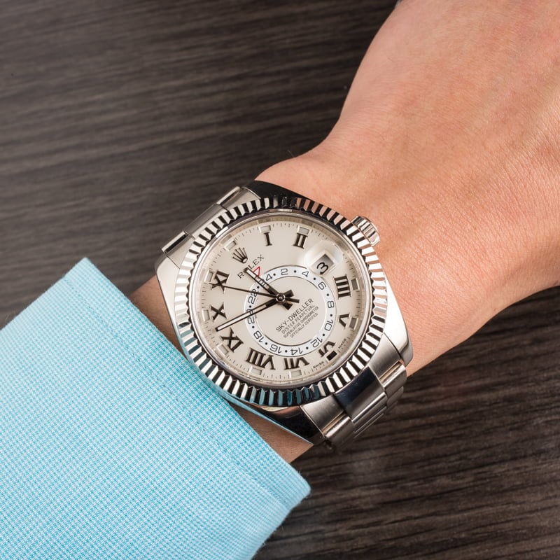 Pre-Owned Sky-Dweller Rolex 326939 White Gold T