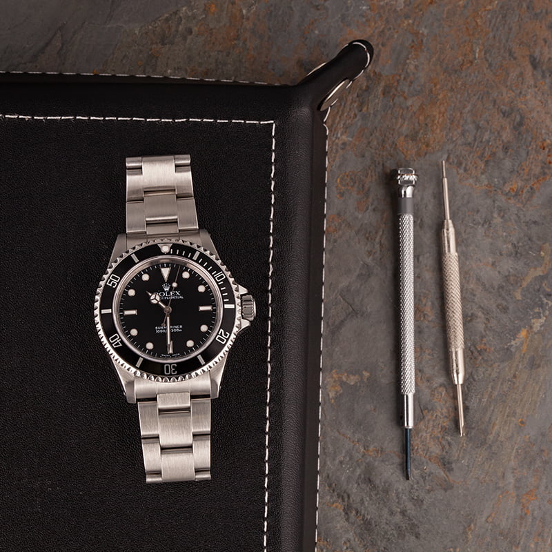 Pre Owned Rolex Submariner 14060 Black Dial & Bezel