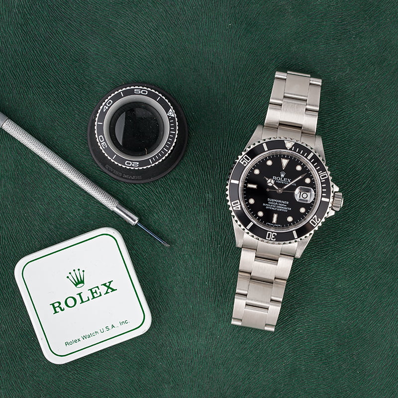 Used Rolex Submariner 16610 with Serial Engraved Rehaut