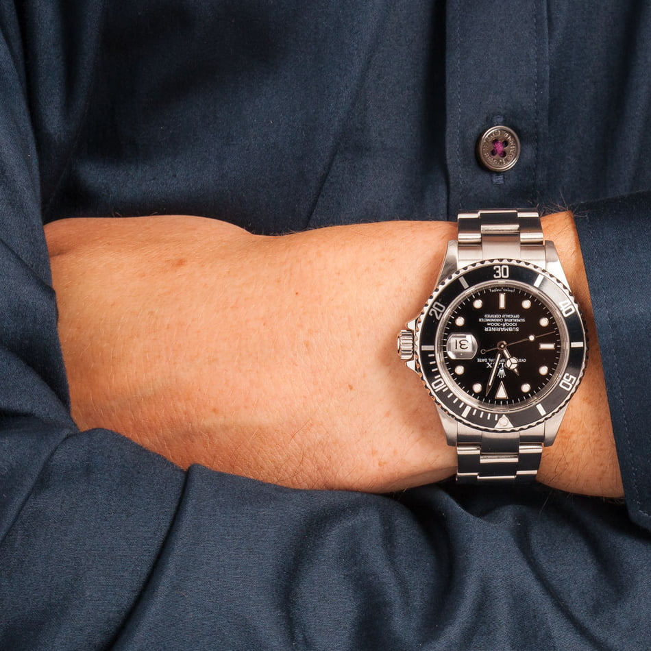 Black Rolex Submariner 16610T