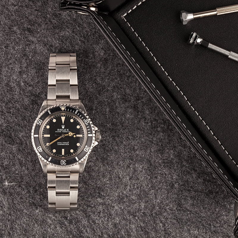 Vintage Rolex Submariner 5513 Stainless Steel Black Dial