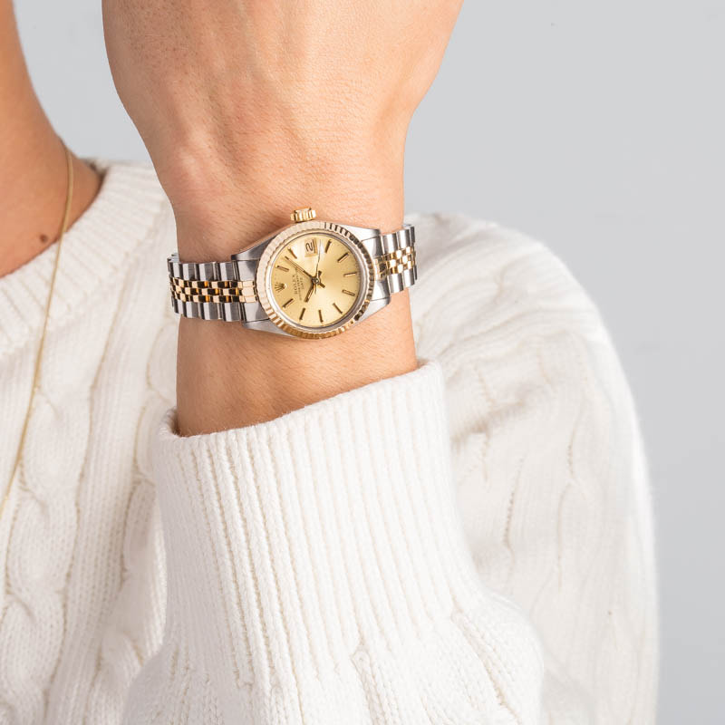 Ladies Rolex Date ref 6917 Champagne Index Dial