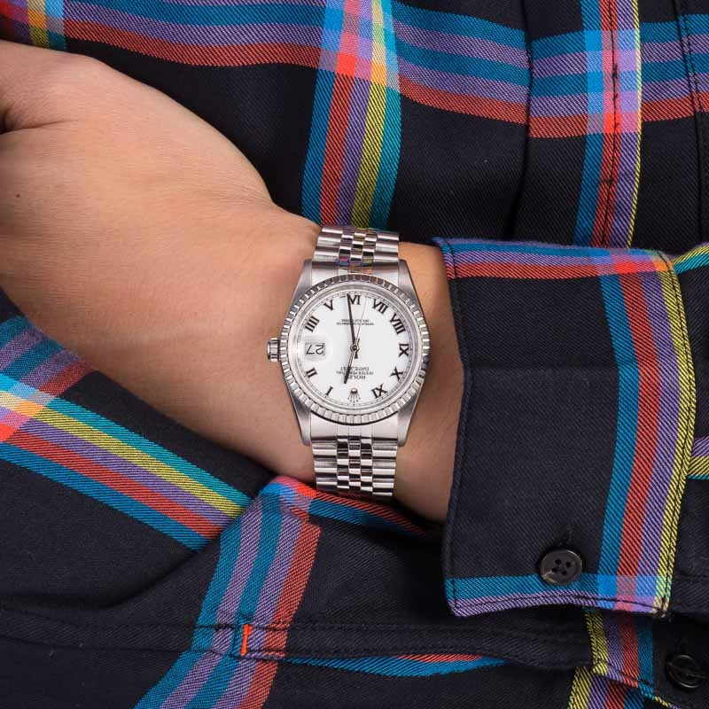 Pre-Owned Rolex Datejust 16220 Engine Turned Bezel