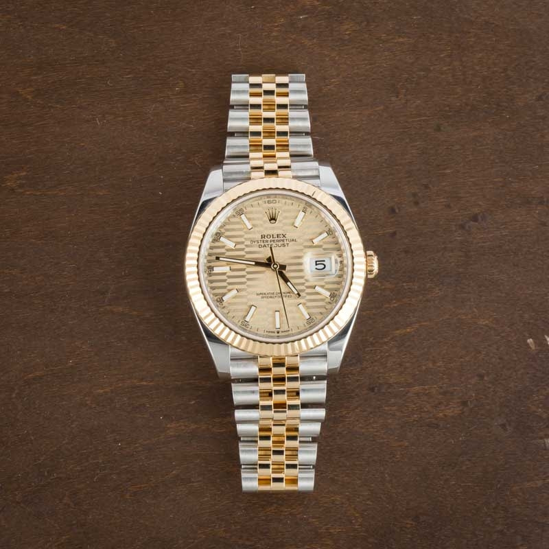 Rolex Datejust 41 Ref 126333 Fluted Motif Champagne Dial