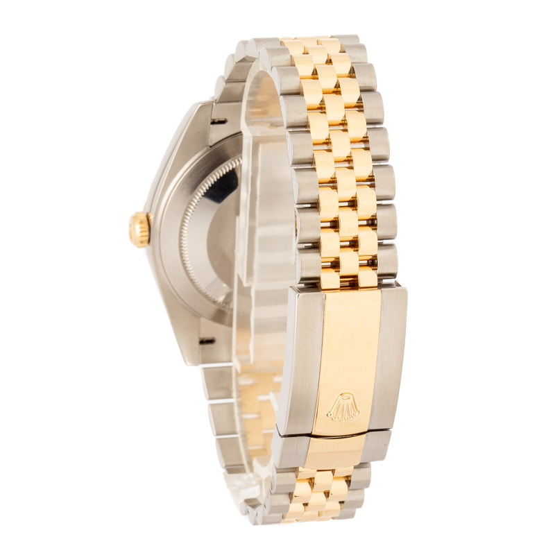 Rolex Datejust 41 Ref 126333 Fluted Motif Champagne Dial