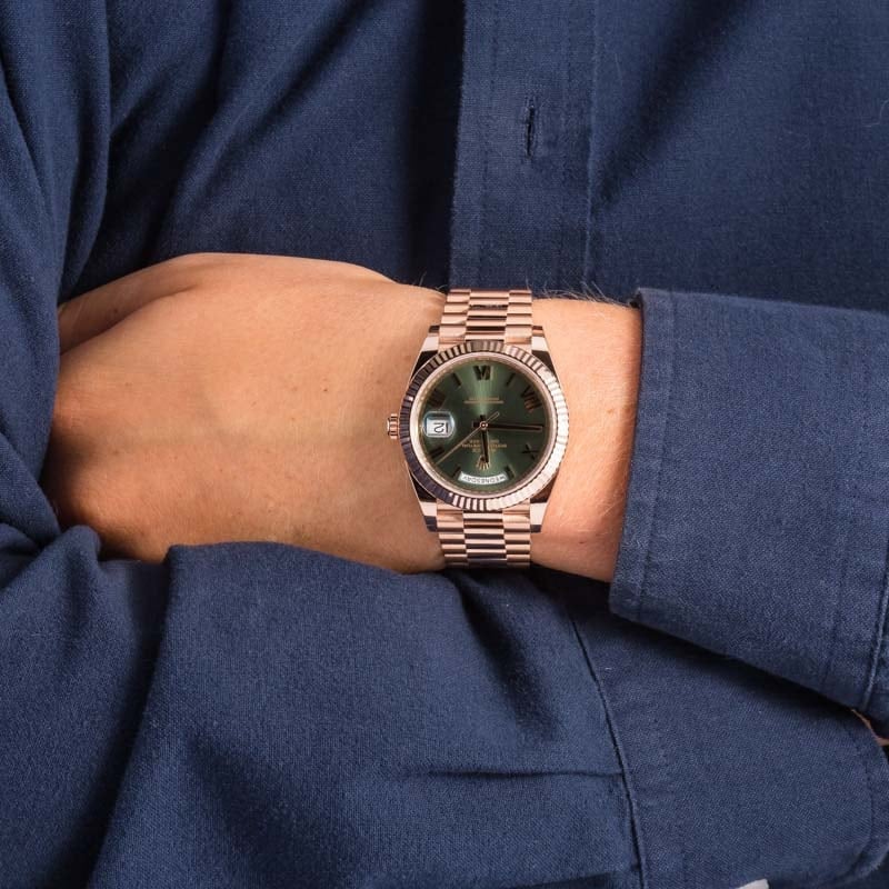 Rolex day date 40 everose gold green dial hotsell