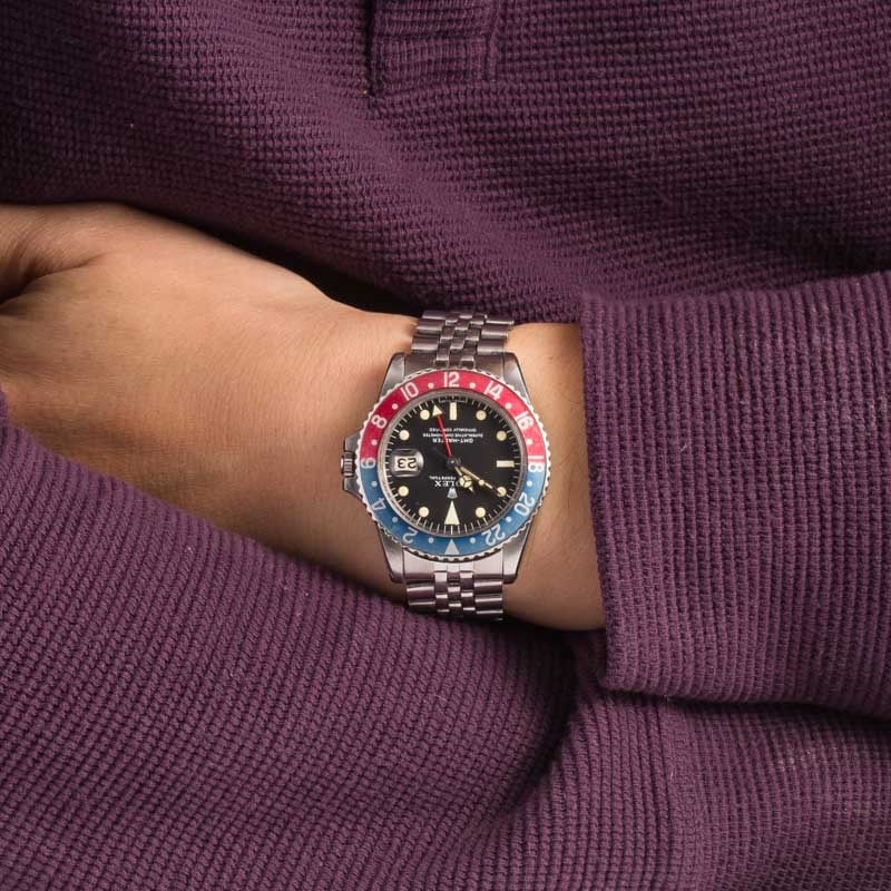 Vintage Rolex GMT-Master 1675 Stainless Steel Pepsi