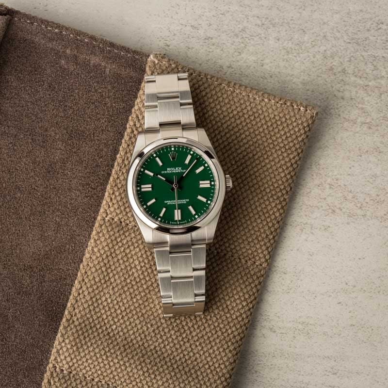 Pre-Owned Rolex Oyster Perpetual 124300 Green Dial