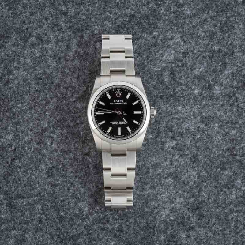 Rolex Oyster Perpetual 34 124200 Black Dial