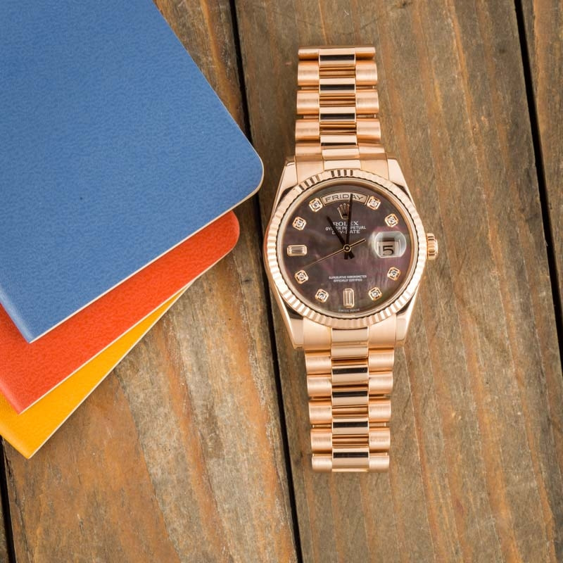 Pre Owned Rolex Day-Date 118235 Everose Gold Mother of Pearl