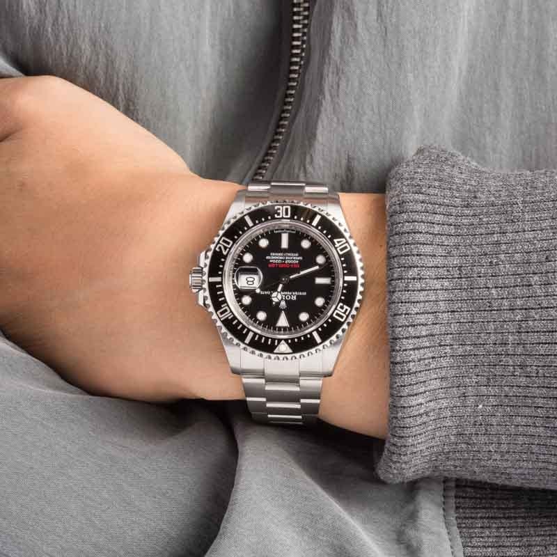 Rolex Sea-Dweller 126600 Red Lettering
