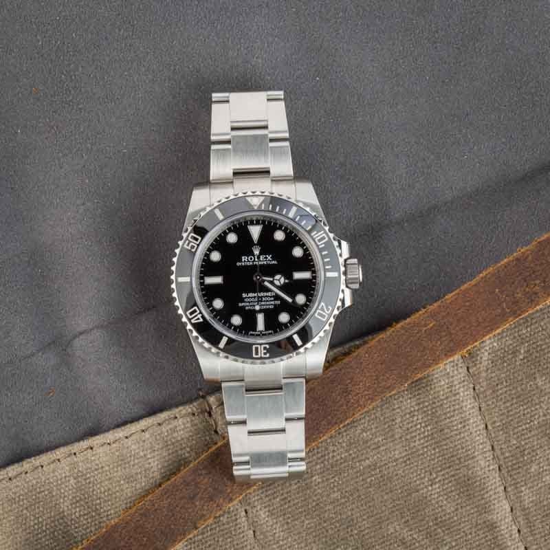 Buy Used Rolex Submariner 114060 | Bob's Watches - Sku: 180192