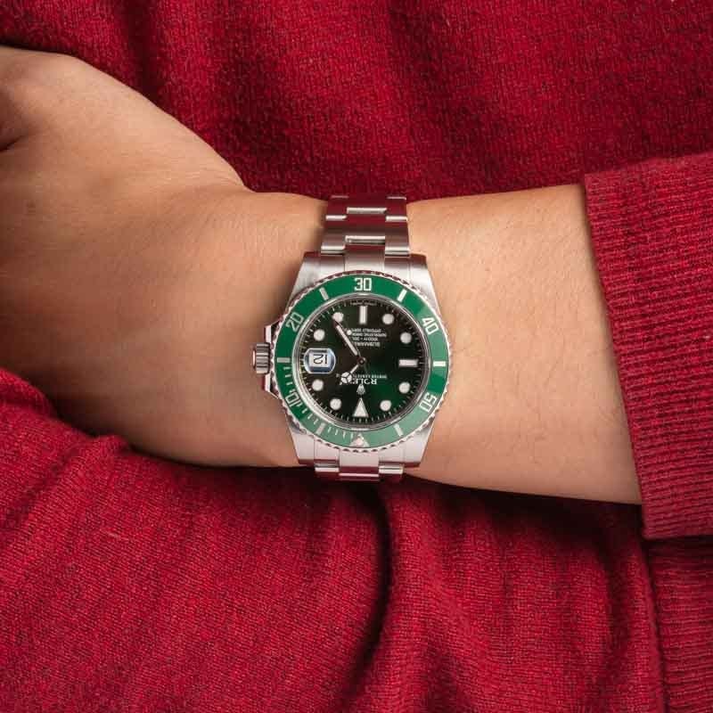 Rolex Submariner 116610LV Steel Hulk