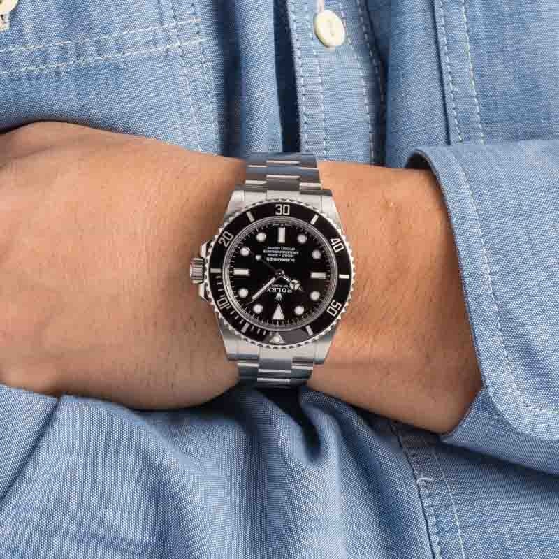 Used Rolex Submariner 124060