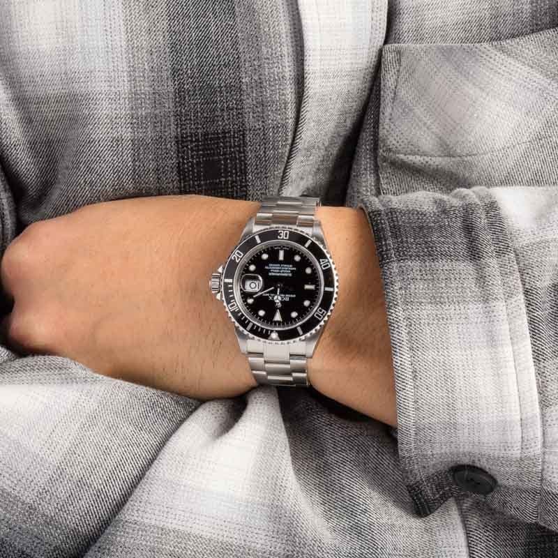 Pre-owned Rolex Submariner 16610