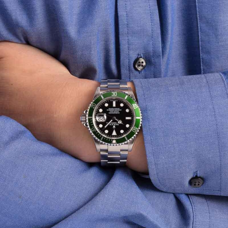 Rolex Submariner 16610 No Holes