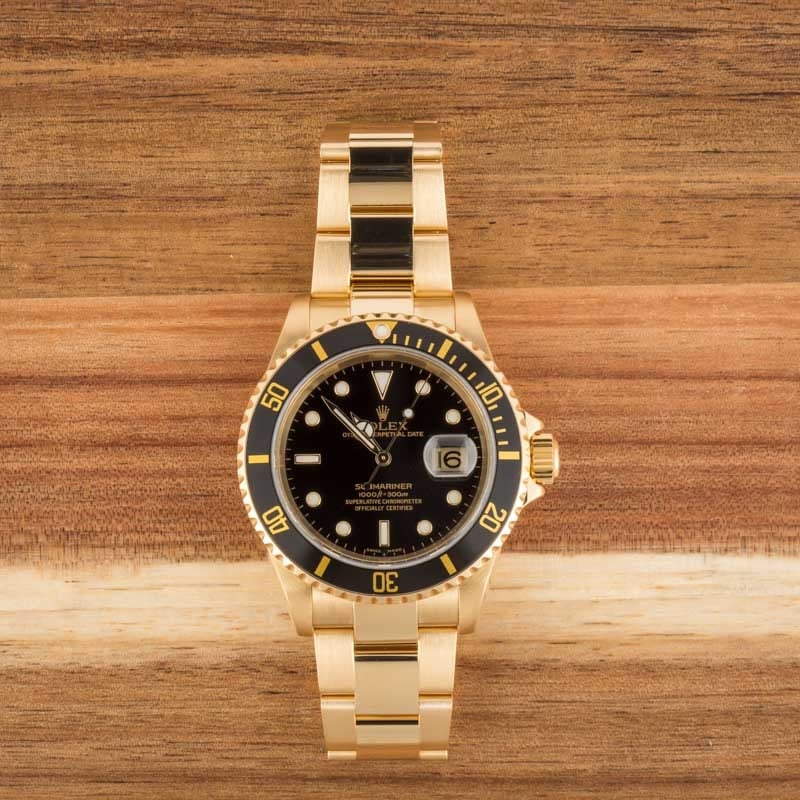 Buy Used Rolex Submariner 16618 | Bob's Watches - Sku: 160564