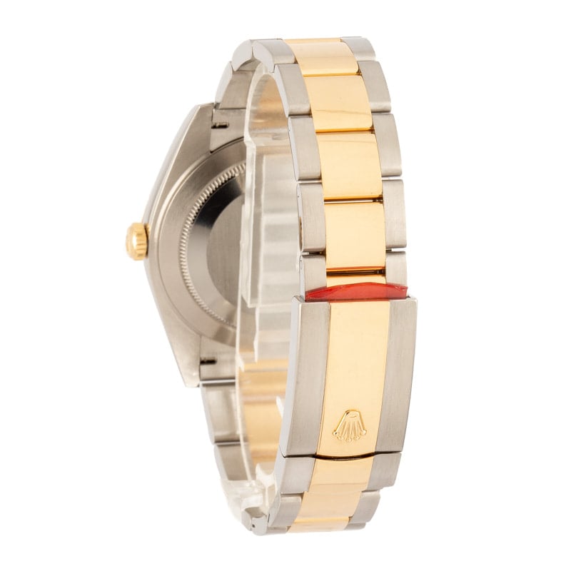 Rolex Datejust 41 126303 Champagne Dial