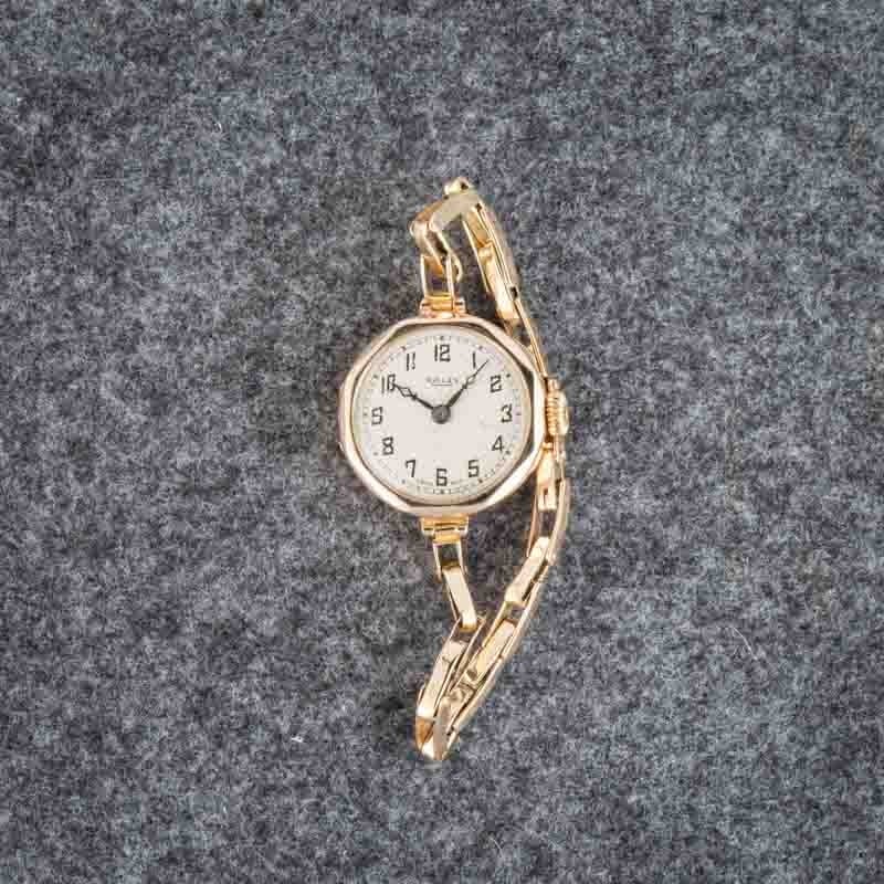 Vintage Rolex Rose Gold Cocktail