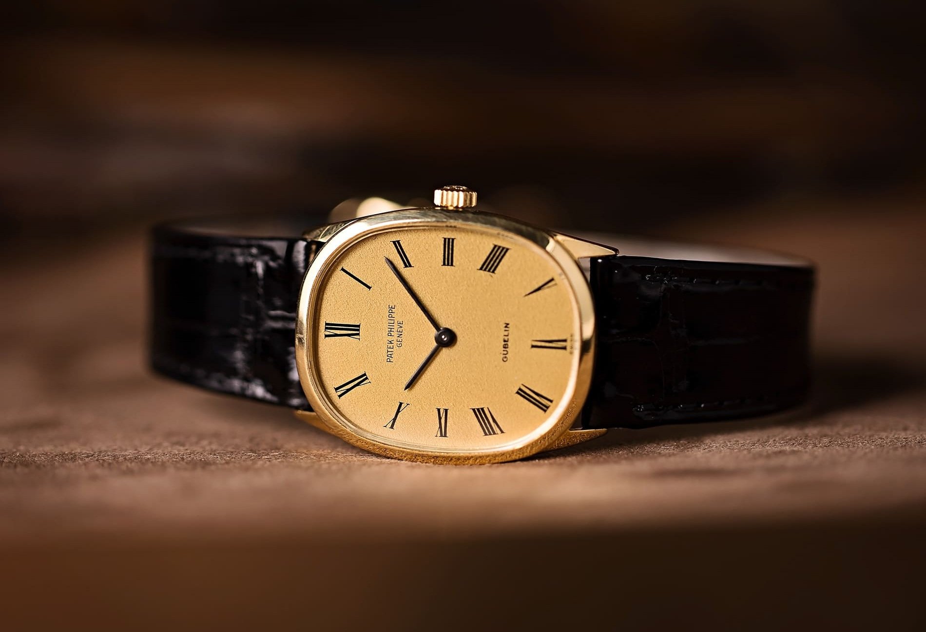 patek-philippe-golden-ellipse-3546-vintage-watch