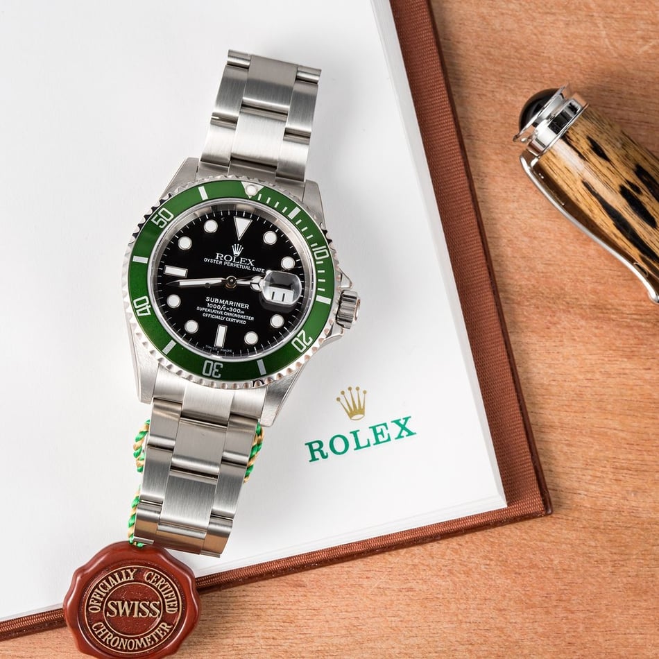 Rolex Submariner Anniversary Green 16610 Unworn