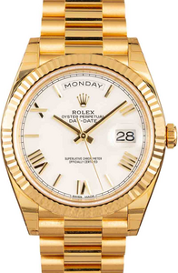PreOwned Rolex Day-Date 40MM President 228238