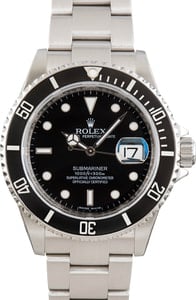 Pre-Owned Rolex Submariner 16610T No Holes Case