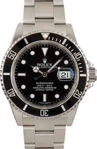 Pre-Owned Rolex Submariner 16610T No Holes Case