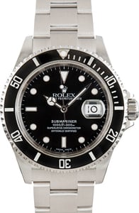 Used Rolex Submariner 16610T No Holes Case