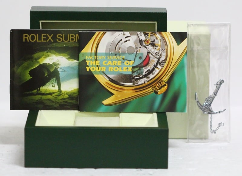Rolex Oyster Steel 16610 Submariner
