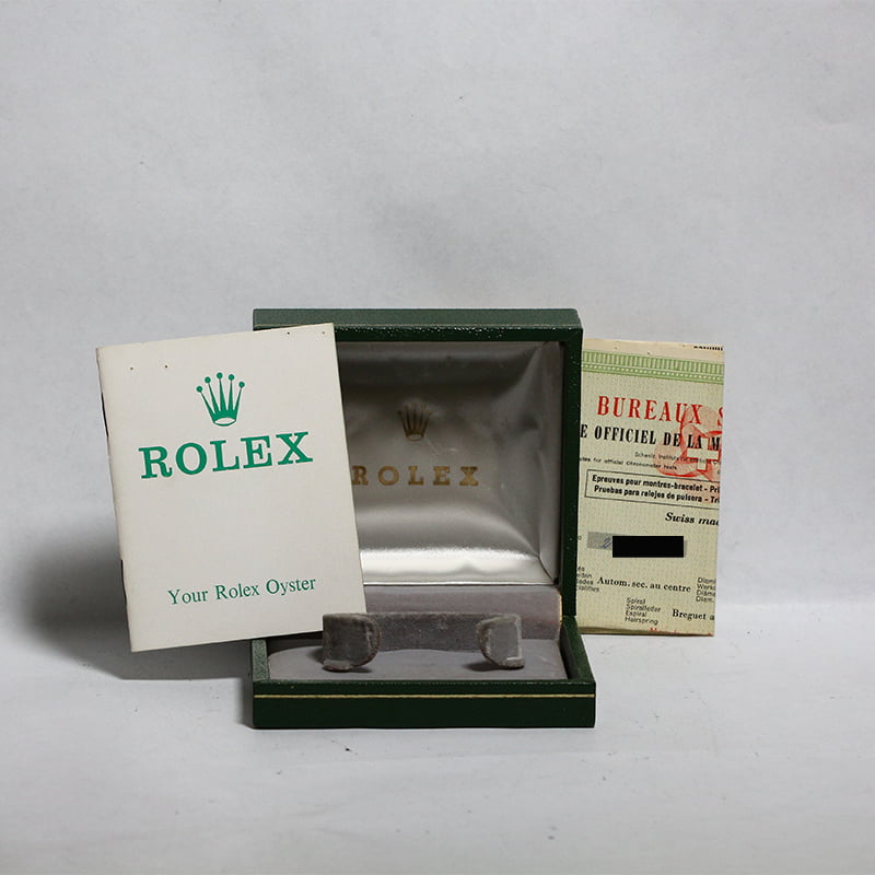 Vintage 1968 Rolex GMT-Master 1675 Fuchsia Bezel Insert