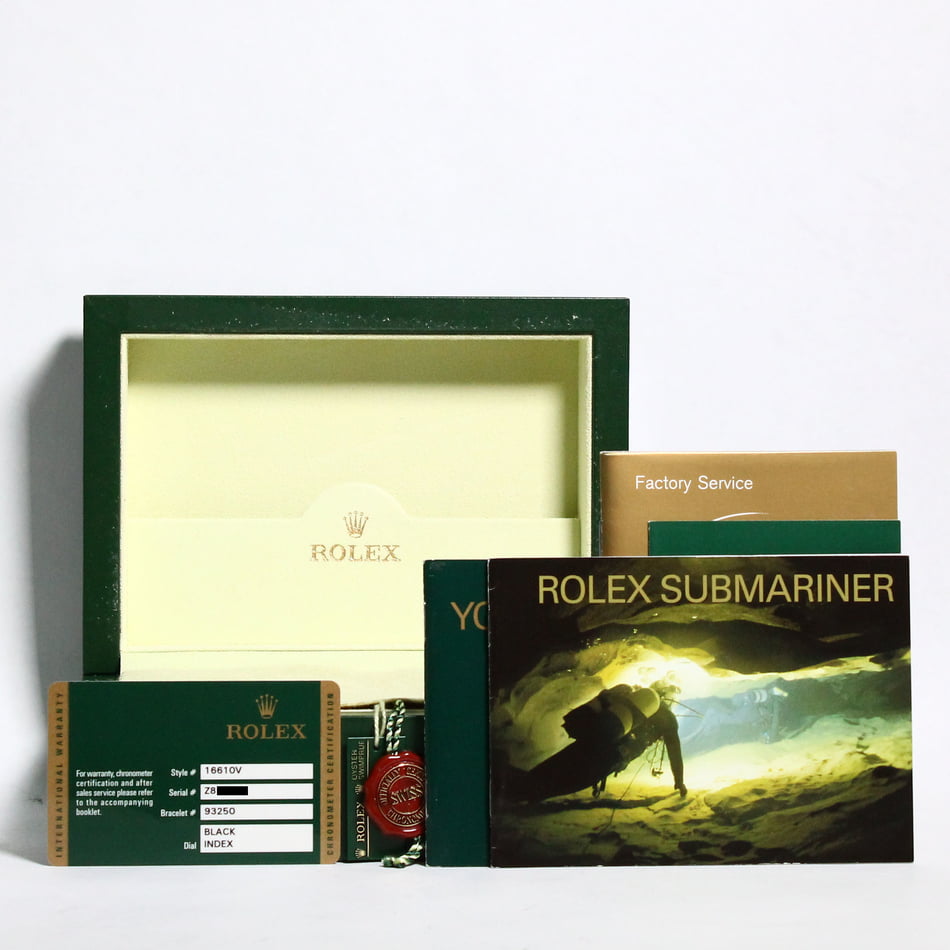 Submariner Rolex 16610 40MM Watch