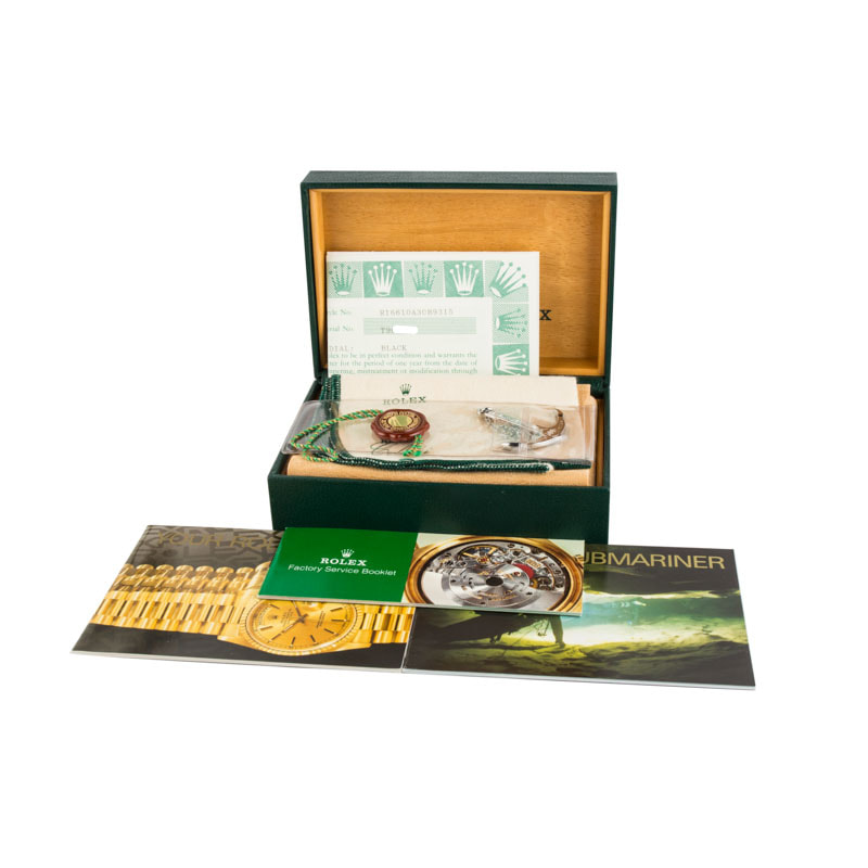 Rolex Submariner 16610 Steel Oyster