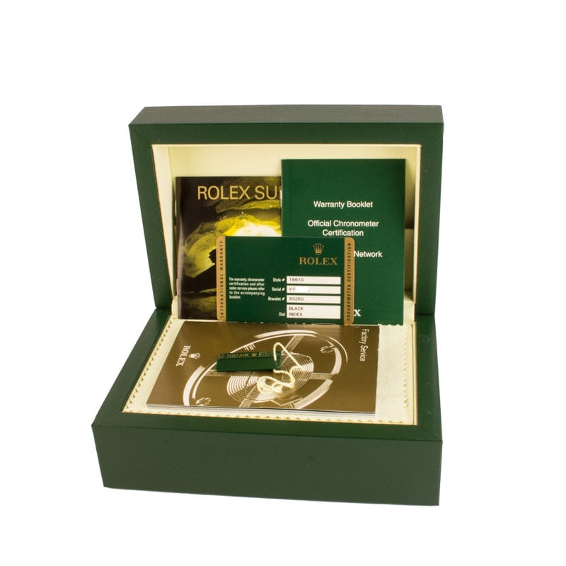 Pre-owned Rolex Submariner Ref 16610T No Holes Case