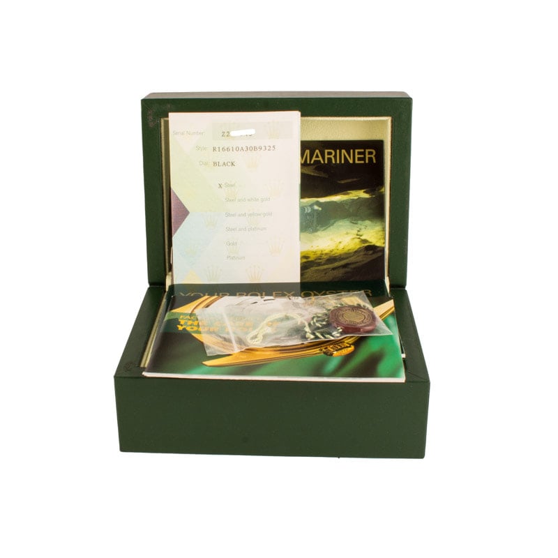 Rolex Submariner 16610T No Holes Steel Case