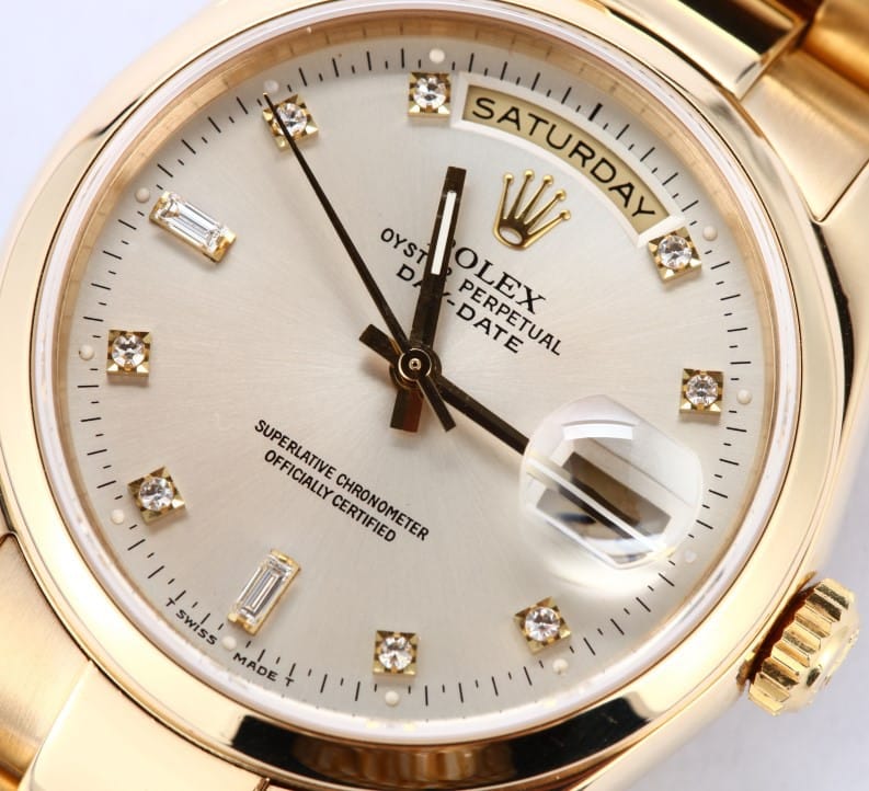 Buy Used Rolex 118208 | Bob's Watches - Sku: 107758