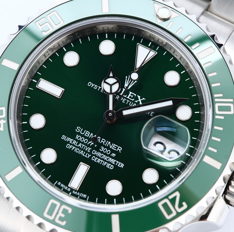 Rolex Submariner 116610V Green Dial