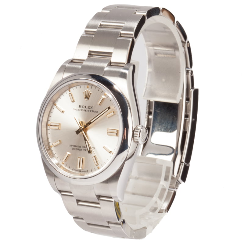 Rolex Oyster Perpetual 126000 Silver Dial