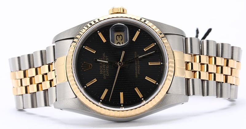 16233 black dial