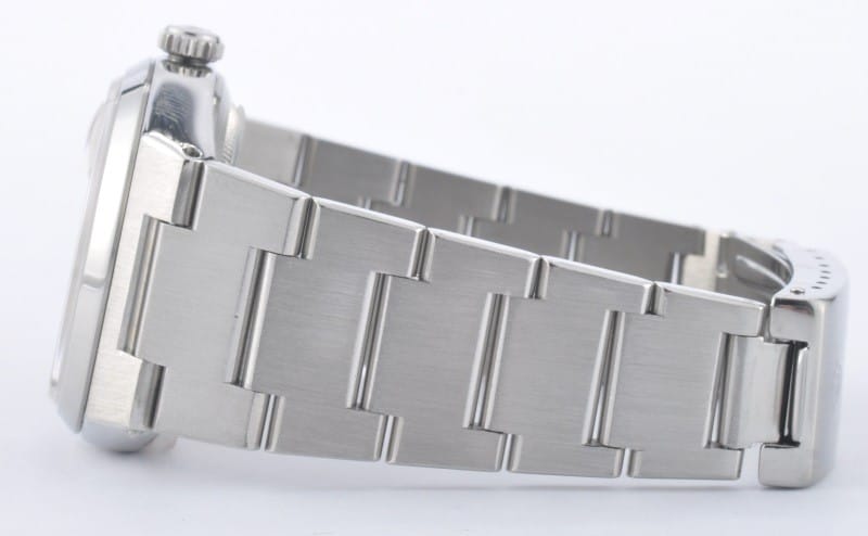 A bracelet Datejust Oysterquarts model 17000A is solid. bracelet datejust oysterquarts model 17000a from Bob's Watches.